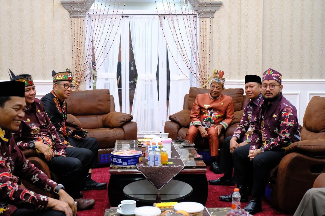 Hadiri Upacara Hari Jadi Ke-23 Kabupaten Bartim, Bupati Mura : Semoga Semakin Maju dan Sejahtera