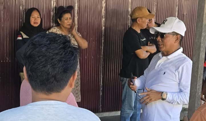 Tinjau Alun-Alun Jorih Jerah, Bupati Dialog Dengan Pedagang Bahas Rencana Penataan