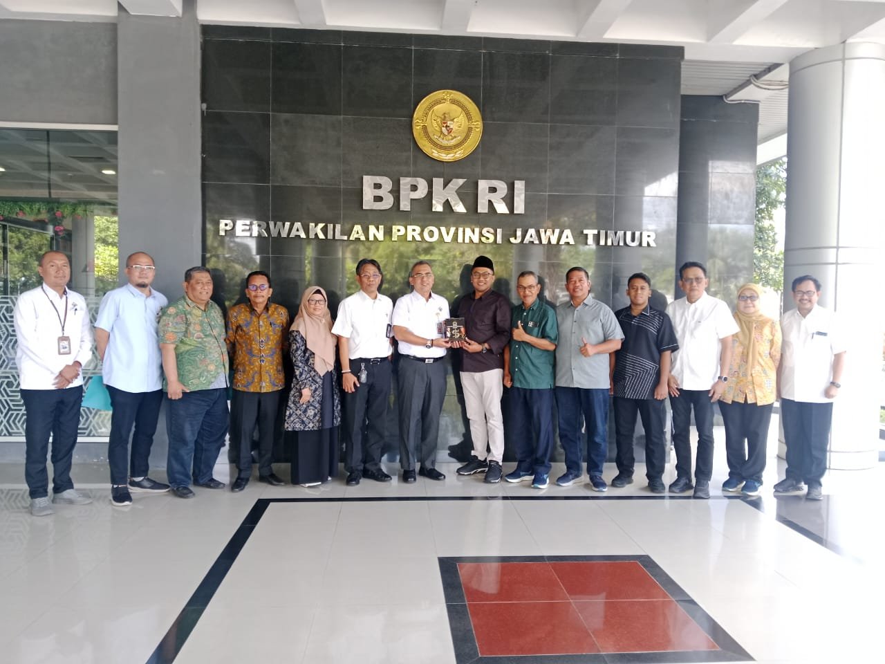 Hasil Kunjungi BPK RI Perwakilan Provinsi Jatim, Komisi B Sarankan Pengusaha SPBU Kirim Surat Keberatan Soal Listplang Masuk Objek Pajak