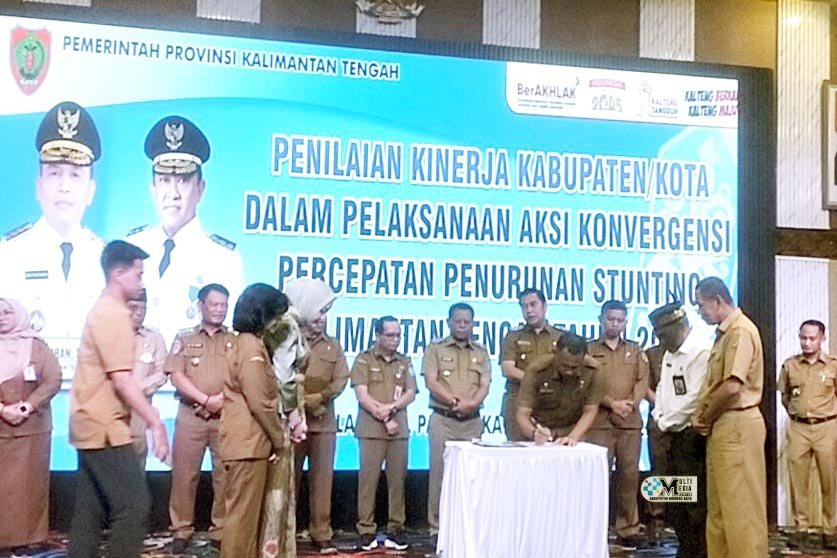 Penghargaan Kabupaten Terkolaboratif Penurunan Stunting Berhasil Diraih Pemkab Mura
