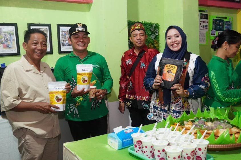 Dukung Kemajuan Pelaku Usaha Lokal, Bupati dan Wakil Bupati Mura Hadiri Pembukaan Mura Expo