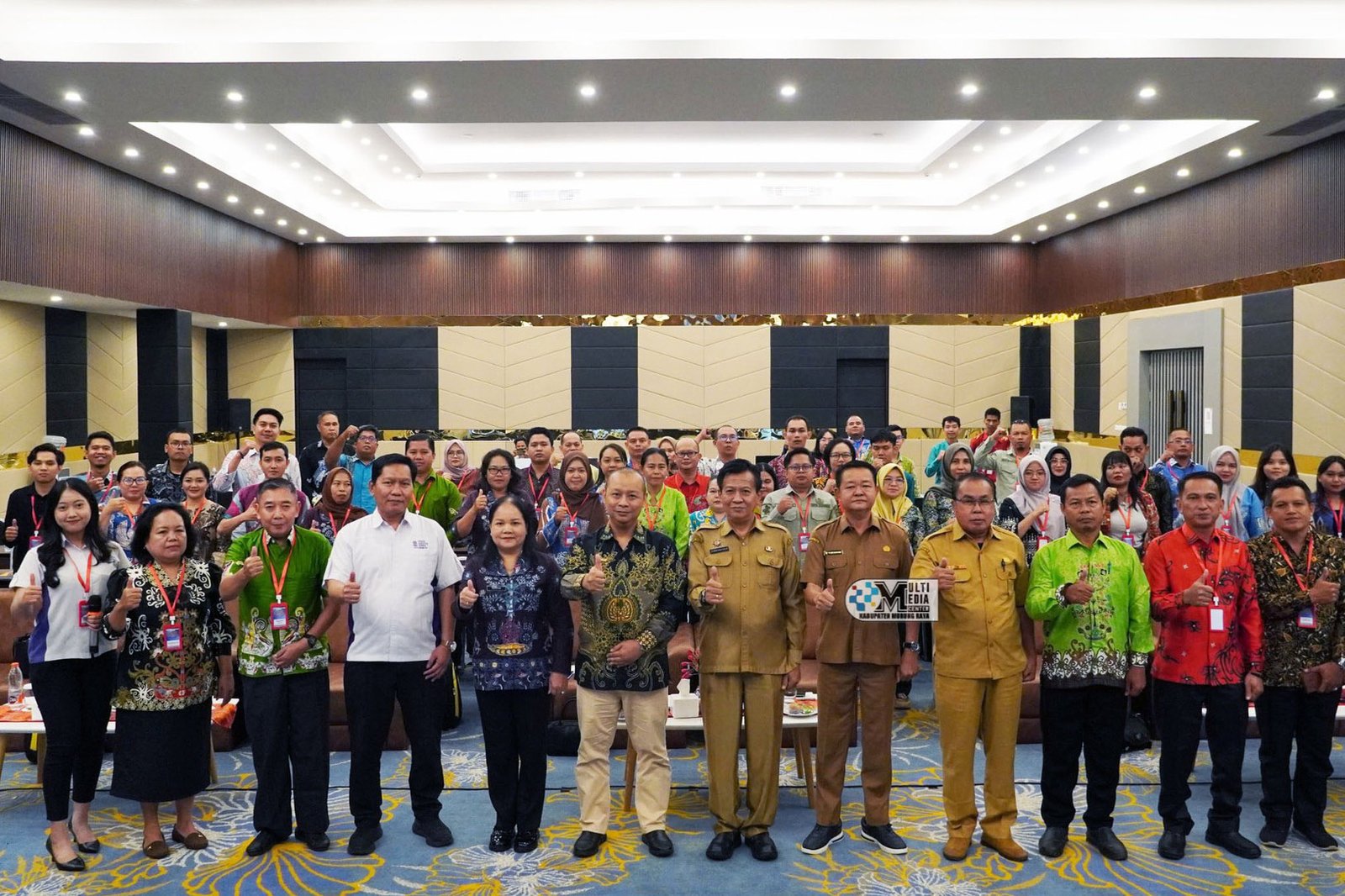 Plt Sekda Mura Buka Bimtek Penyelenggaraan Statistik Sektoral