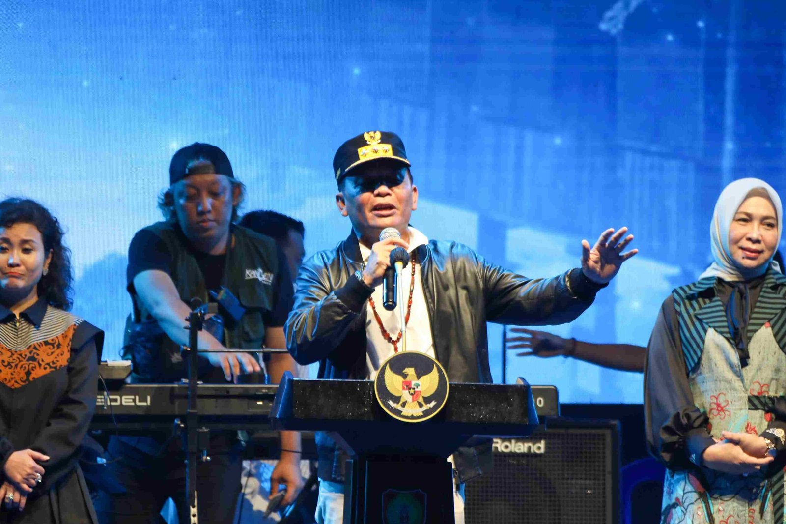 Sambut Tahun Baru, Gubernur Ajak Masyarakat Perkuat Persatuan dan Kebersamaan dalam Bangun Daerah