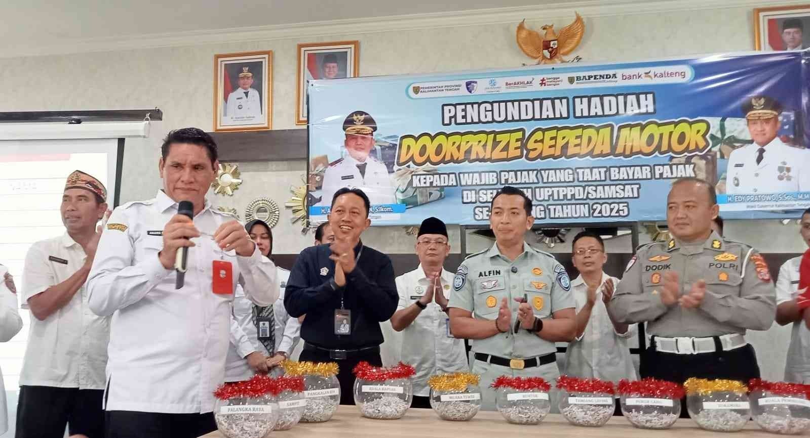 BAPENDA Kalteng Apresiasi Wajib Pajak yang Taat Bayar Pajak Kendaraan Bermotor