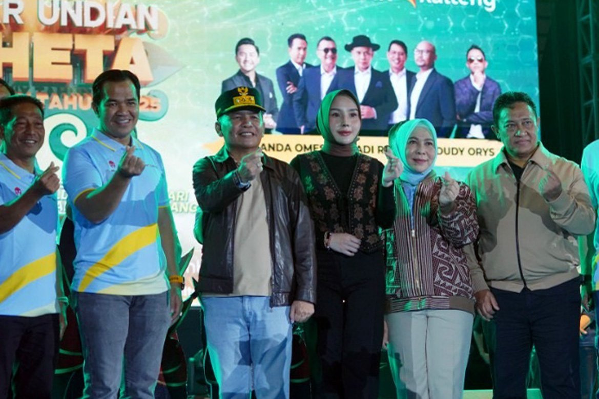 Buka Gebyar Undian Taheta, Gubernur Berharap Bank Kalteng dapat Menumbuhkan Perekonomian Daerah