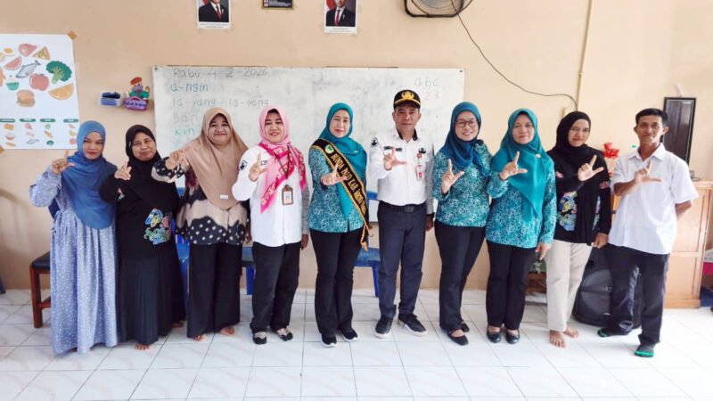 Bunda PAUD Barut Kunker ke TK Negeri Pembina Lahei Berikan Motivasi kepada Para Pendidik