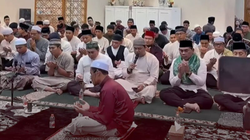 Tadarusan Al Quran di Rumah Jabatan, Bupati H Shalahuddin Ajak Hidupkan Syiar Islam