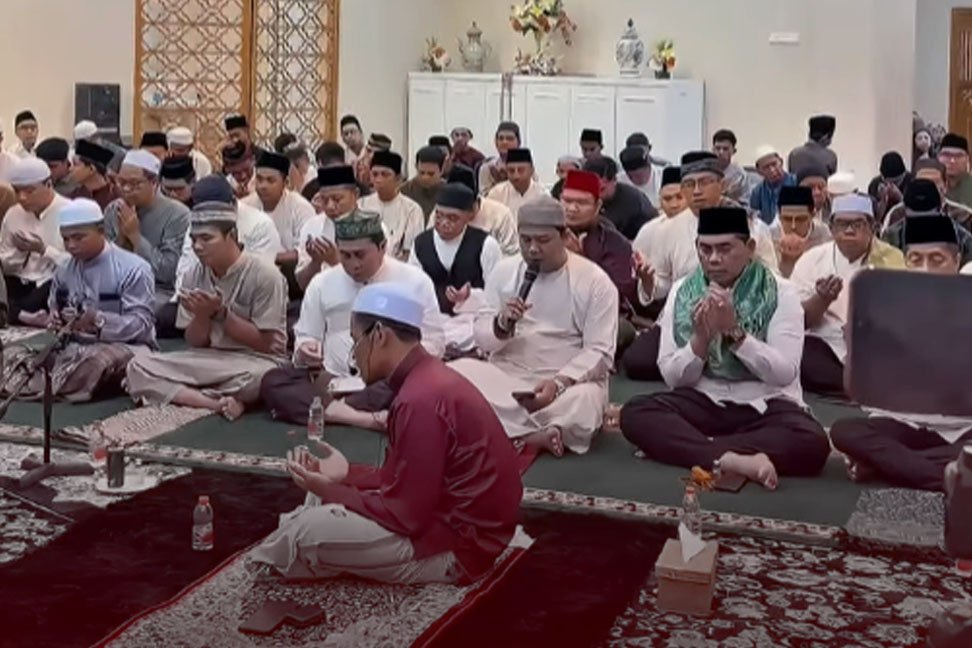 Tadarusan Al Quran di Rumah Jabatan, Bupati H Shalahuddin Ajak Hidupkan Syiar Islam