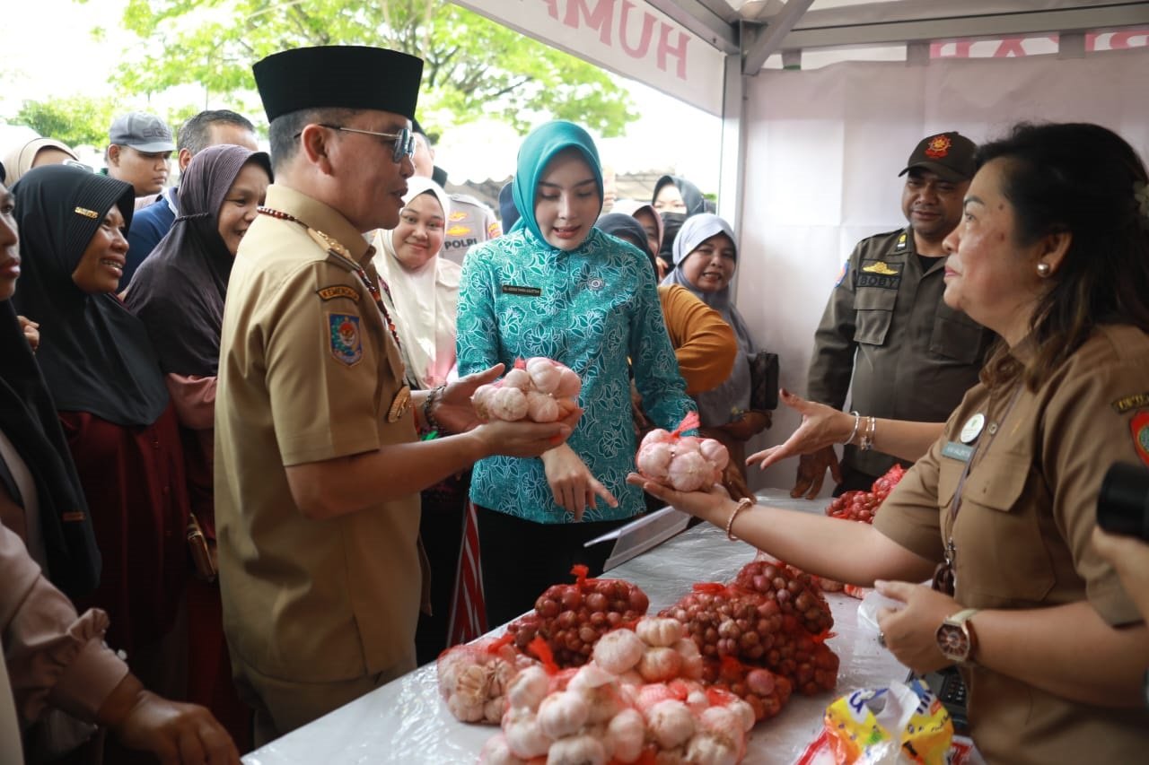 Gubernur Kalteng Resmi Buka Pasar Murah dan GPM Sambut Hari Raya Idulfitri 1447 H