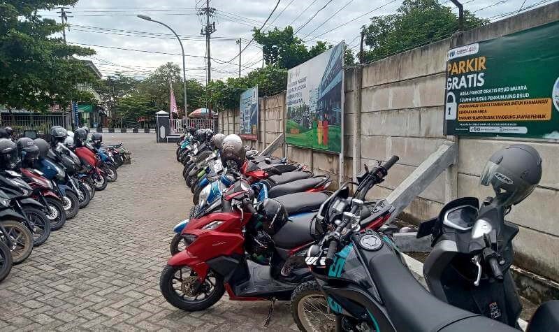Parkir Gratis di Tegaskan Pihak RSUD Muara Teweh dan Tidak Ada Pungutan di Area Rumah Sakit Jika Ada Dinyatakan Ilegal