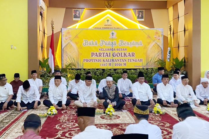 Gubernur Ajak Semua Pihak Terus Bersinergi dan Berkolaborasi saat Hadiri Buka Puasa Bersama DPD Partai Golkar Kalteng