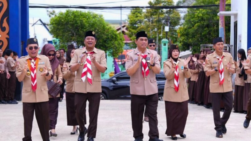 Bupati Barut Tegaskan Gerakan Pramuka Miliki Peran Penting Bentuk Karakter Generasi Muda