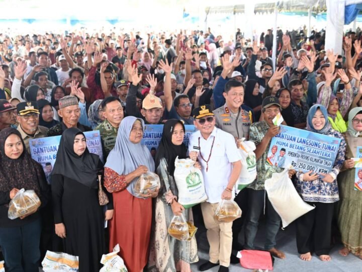 Jelang Idul Fitri dan Nyepi, Gubernur Kalteng Salurkan Sejumlah Bantuan Termasuk BLT KHBS di Kotawaringin Barat