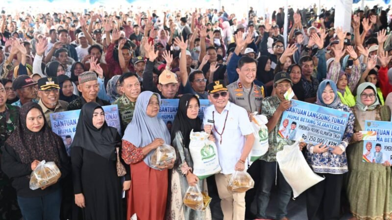 Jelang Idul Fitri dan Nyepi, Gubernur Kalteng Salurkan Sejumlah Bantuan Termasuk BLT KHBS di Kotawaringin Barat