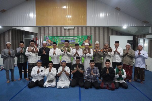 Bupati Barito Utara Hadiri Buka Puasa Bersama Pakuwojo