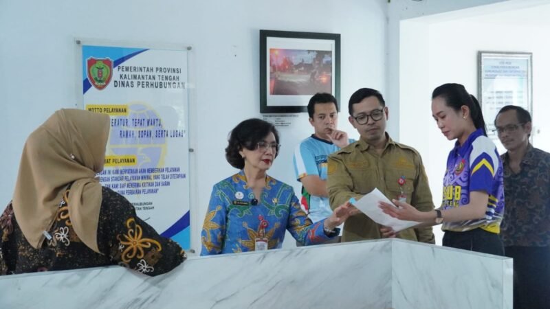 Pastikan Disiplin ASN dan Optimalisasi Pelaksanaan WFO/WFH, Pj. Sekda Kalteng Tinjau Sejumlah OPD