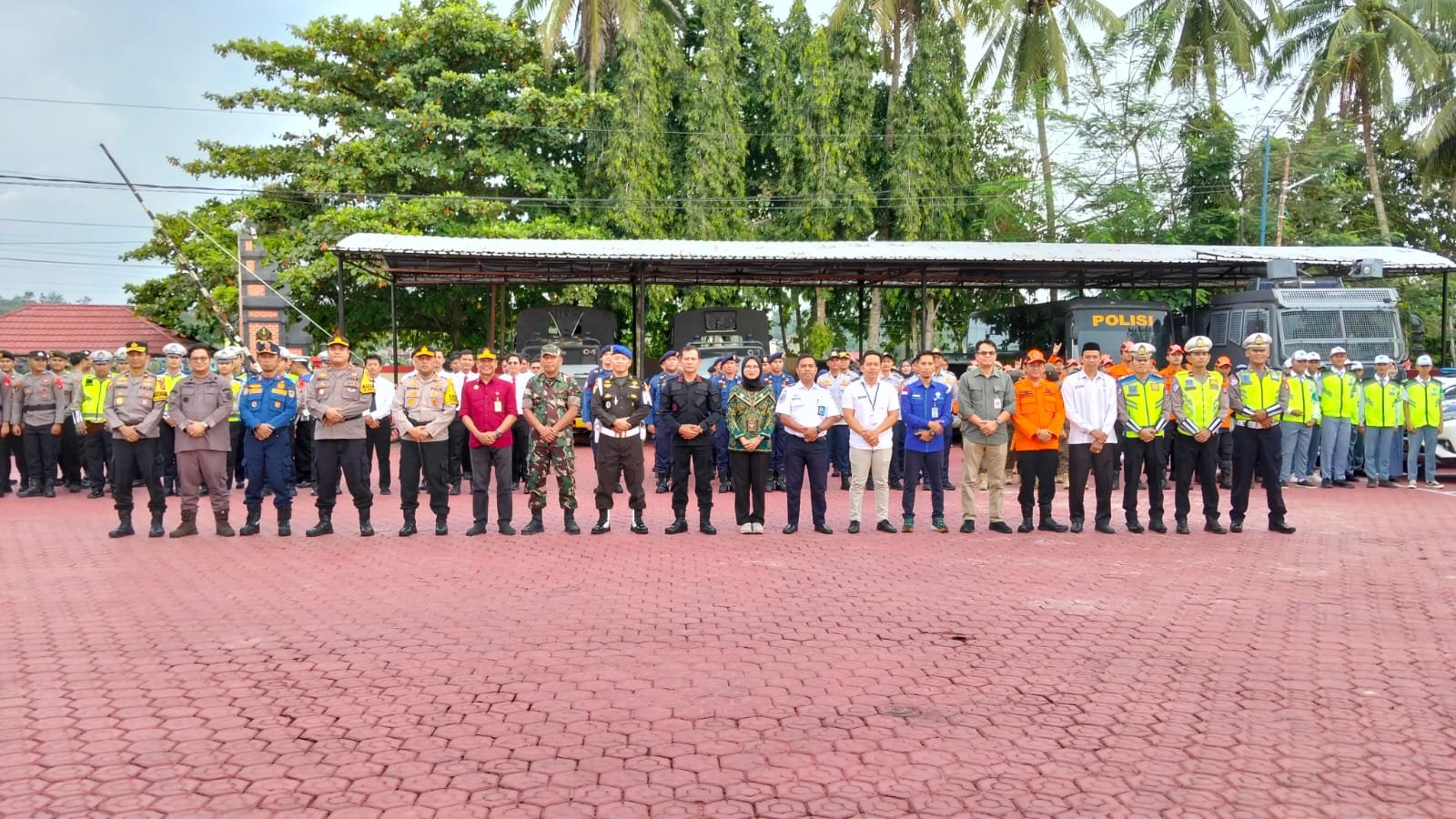 Amankan Perayaan Idul Fitri, Polres Barut Gelar Apel Pasukan Operasi Ketupat 2026