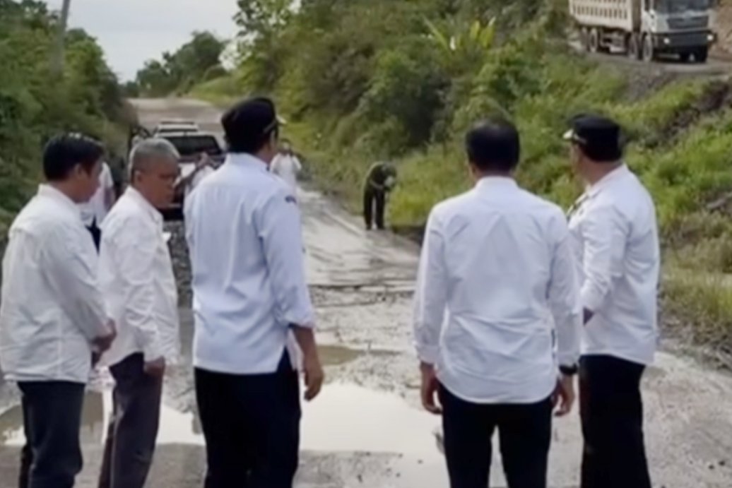 Gerak Cepat Tindak Lanjuti Instruksi Bupati, Tim Percepatan Pembangunan Tangani Jalan Benangin KM 34