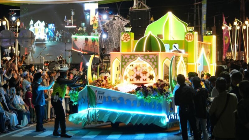 Pawai Takbir Mobil Hias dan Jalan Kaki Dalam Rangka Sambut Hari Raya Idulfitri 1447 H