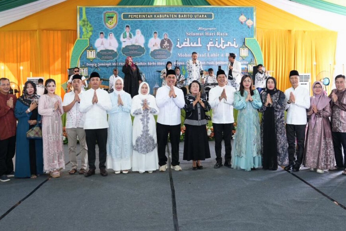 Masyarakat Antusias Hadiri Open House yang Digelar Bupati Barut H. Shalahuddin