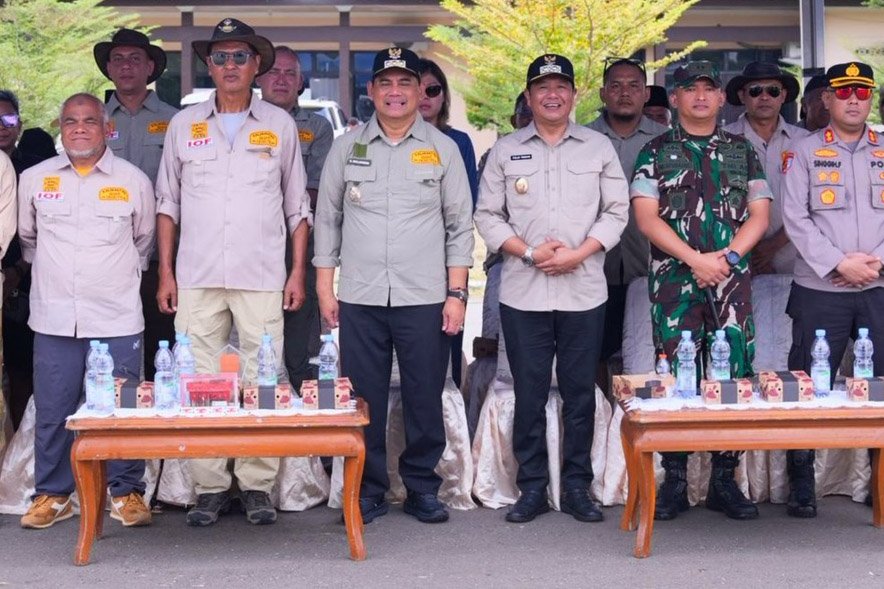Bupati Barito Utara Lepas Tim Ekspedisi Offroad Kalimantan Tribute 2026 to Camel Trophy