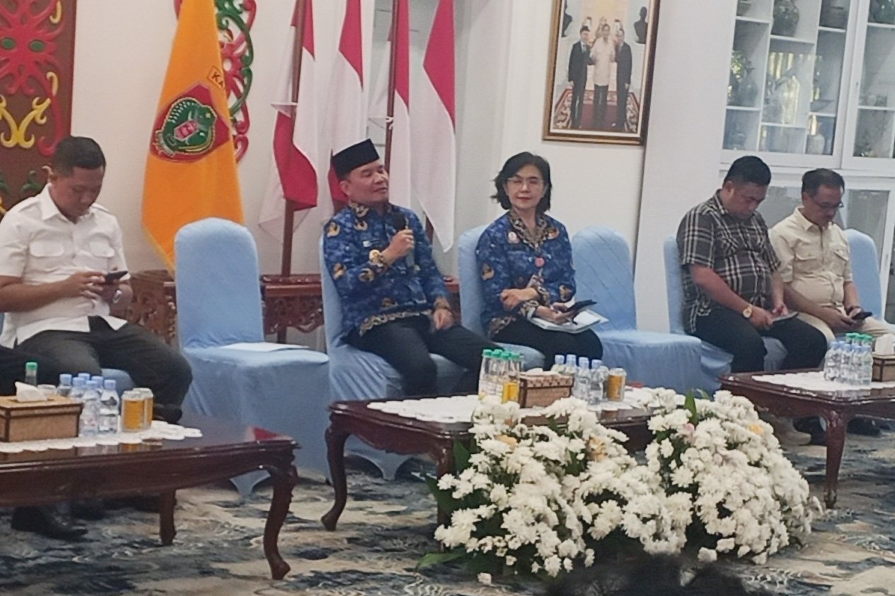Pertemuan dengan Insan Pers, Gubernur Terus Cermati Berbagai Persoalan yang Berkembang