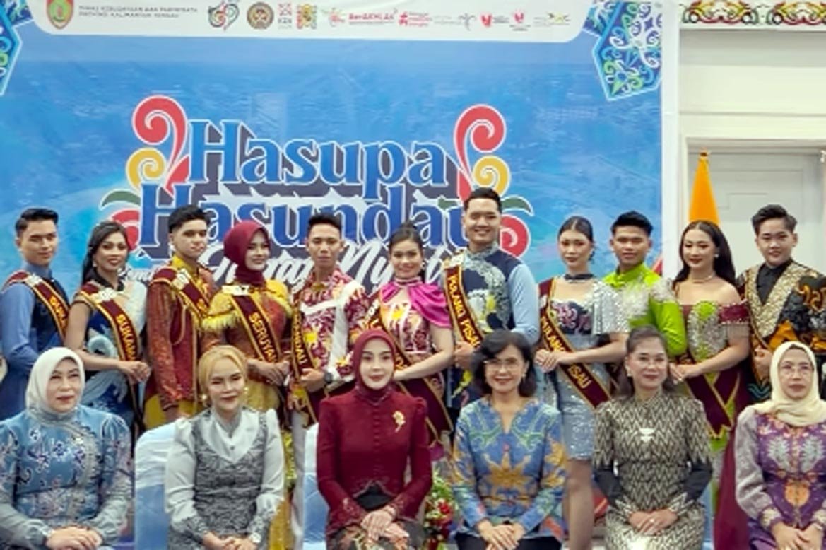 Pj Sekda Hadiri Hasupa Hasundau Pemilihan Jagau dan Nyai Kalteng