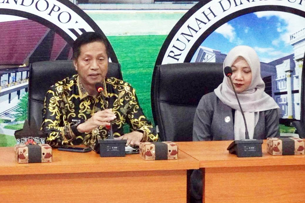 Sekda Barito Utara Hadiri Kegiatan Kunjungan Tim Manajemen Riset dan Inovasi Daerah Regional 7