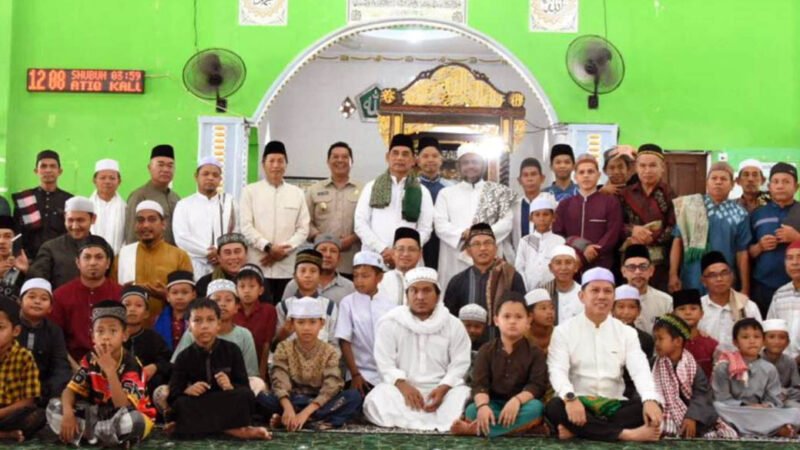 Bupati Barito Utara Safari Jumat Pertama di Kecamatan Lahei