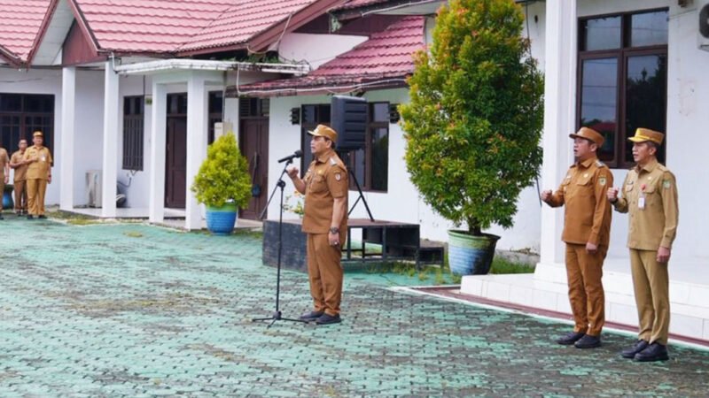 Pimpin Apel di Dinas PUPR, Bupati Barito Utara Tekankan Trilogi Pembangunan