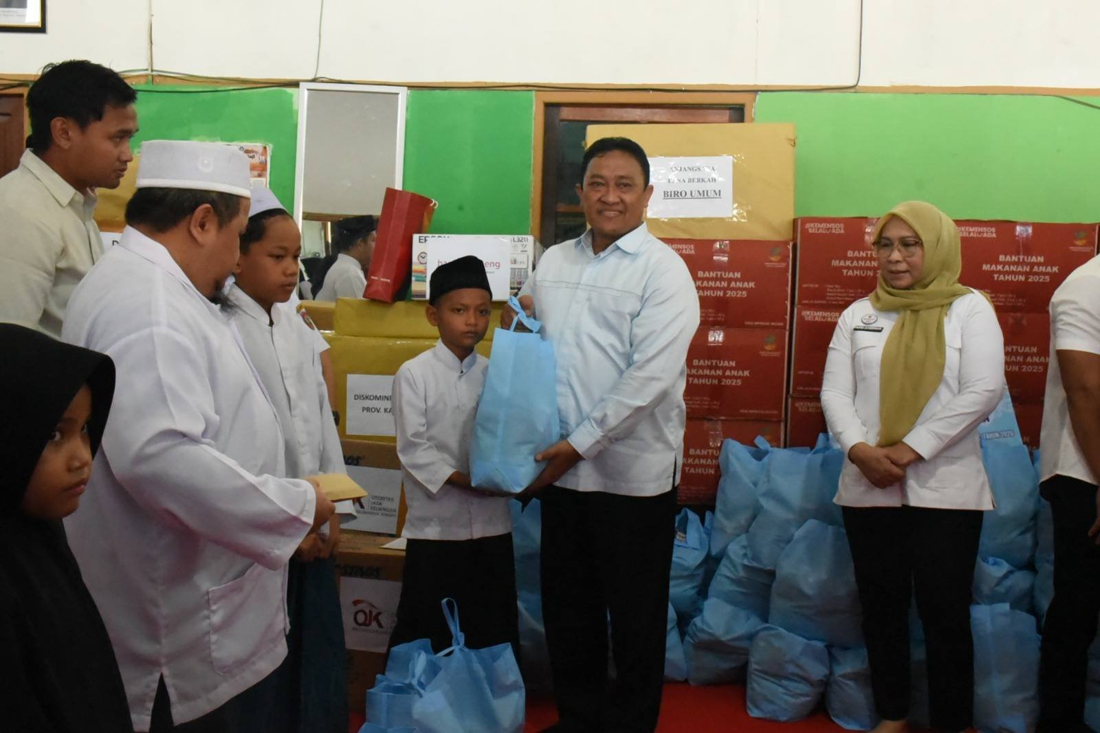 Rangkaian Peringatan Hari Jadi Ke-69 Provinsi Kalteng, Wagub Kalteng Anjangsana ke Panti Asuhan