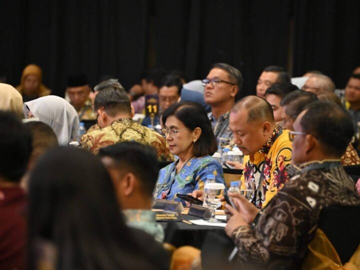 Perkuat Sinergi, Pj. Sekda Kalteng Hadiri Forum Orkestrasi Pembangunan Negeri di Balikpapan