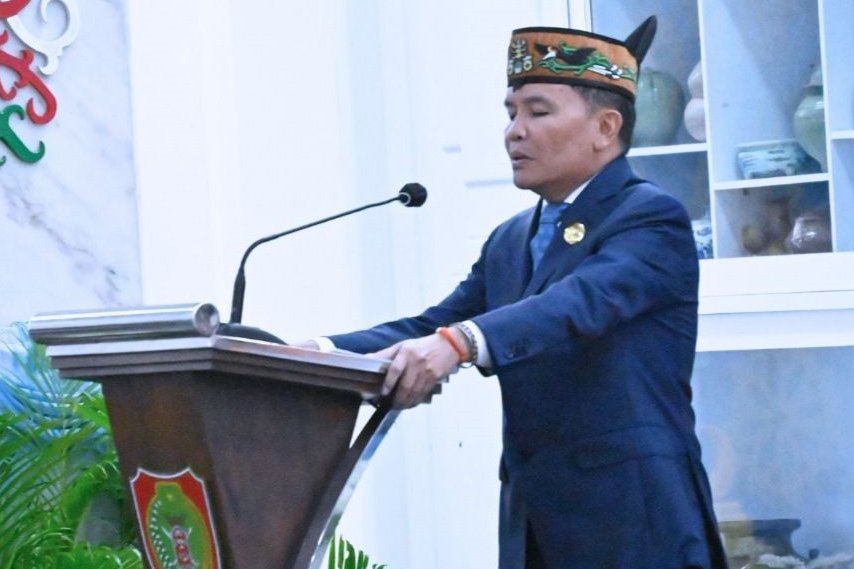 Lantik Enam Pejabat Tinggi Pratama, Gubernur Kalteng Tekankan Jabatan Adalah Amanah, Kepercayaan, dan Tanggung Jawab