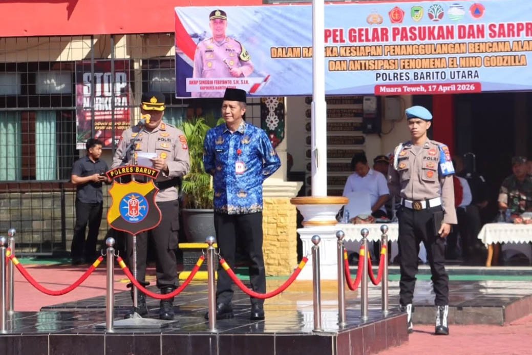 Sekda Barito Utara Hadiri Apel Gelar Pasukan dan Sarpras Penanggulangan Karhutla
