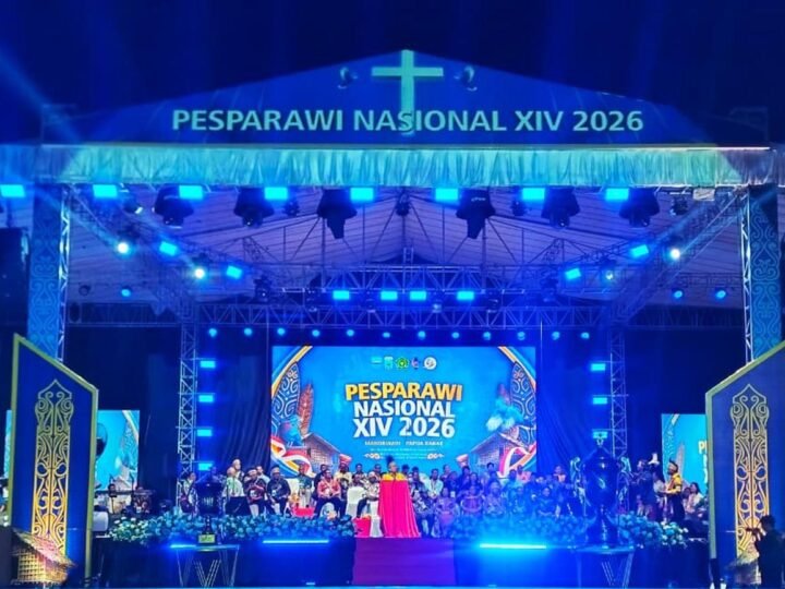 Menag RI Tutup Pesparawi Nasional XIV di Papua Barat, Kontingen Kalteng Sabet 11 Emas dan 1 Perak