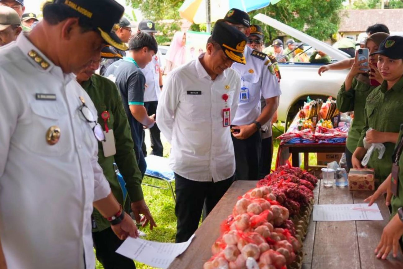 Jaga Stabilitas Harga Jelang Idul Adha, Bupati Barito Utara Luncurkan GPM “On The Road” di Gunung Timang