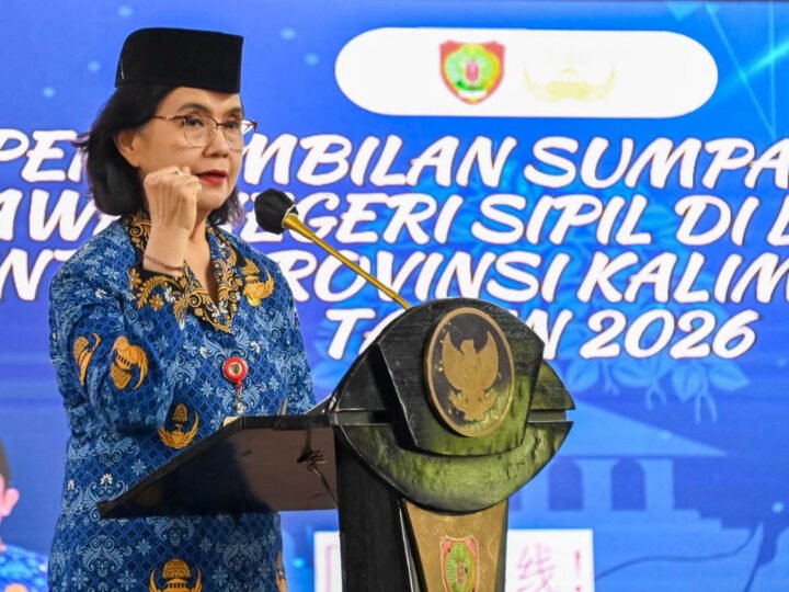 Pimpin Pengambilan Sumpah/Janji PNS, Pj Sekda Kalteng Ingatkan ASN Tingkatkan Kualitas Layanan
