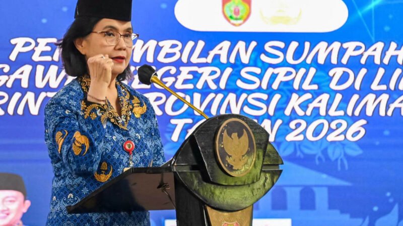 Pimpin Pengambilan Sumpah/Janji PNS, Pj Sekda Kalteng Ingatkan ASN Tingkatkan Kualitas Layanan