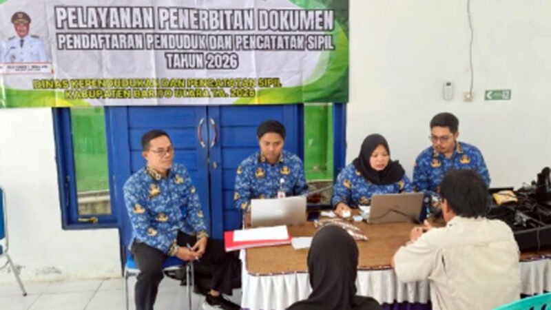 Kolaborasi OPD Barito Utara, Jemput Bola Berikan Pelayanan Kepada Masyarakat di Gunung Timang
