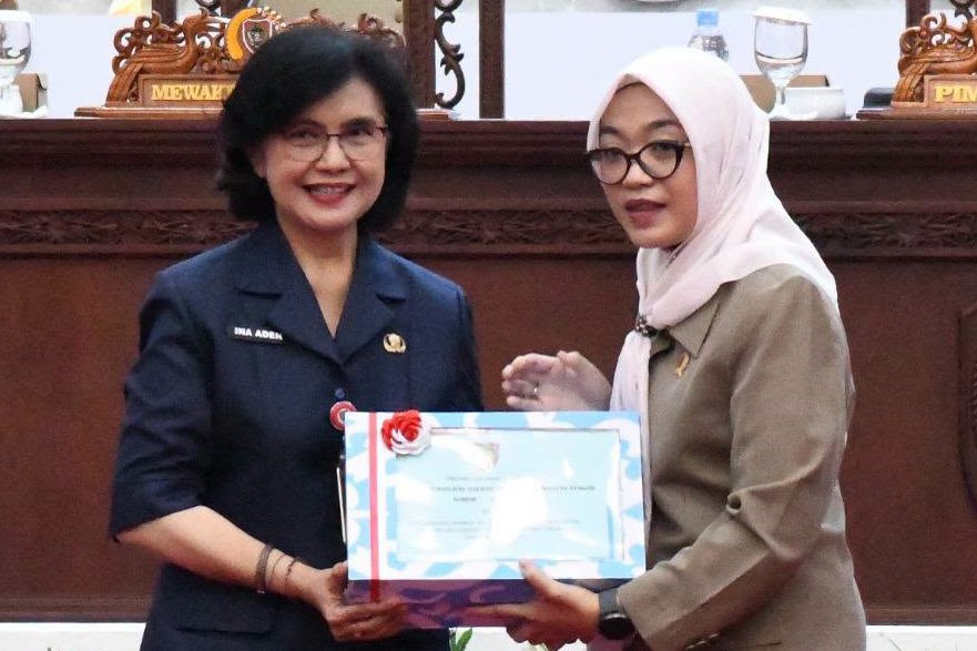 DPRD Terima Naskah Raperda Pertanggungjawaban APBD Tahun 2025 dari Pemprov Kalteng