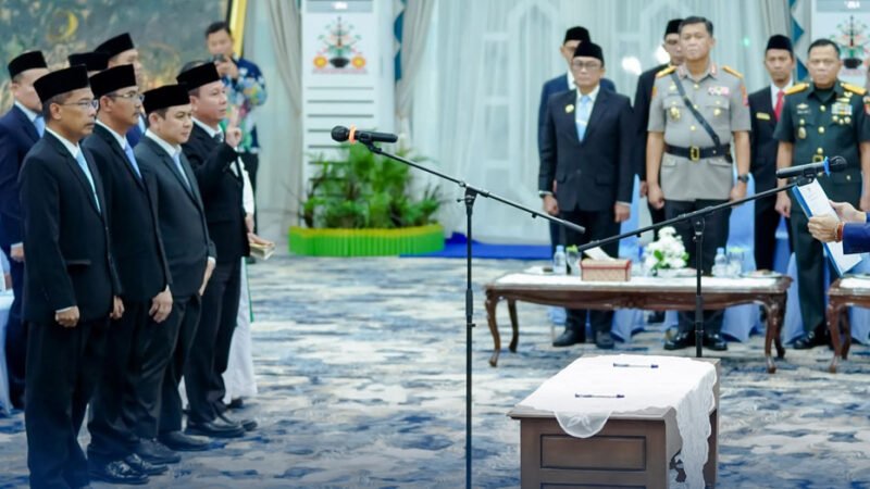 Rotasi Jabatan, Gubernur Kalteng Lantik 8 Pejabat Pimpinan Tinggi Pratama