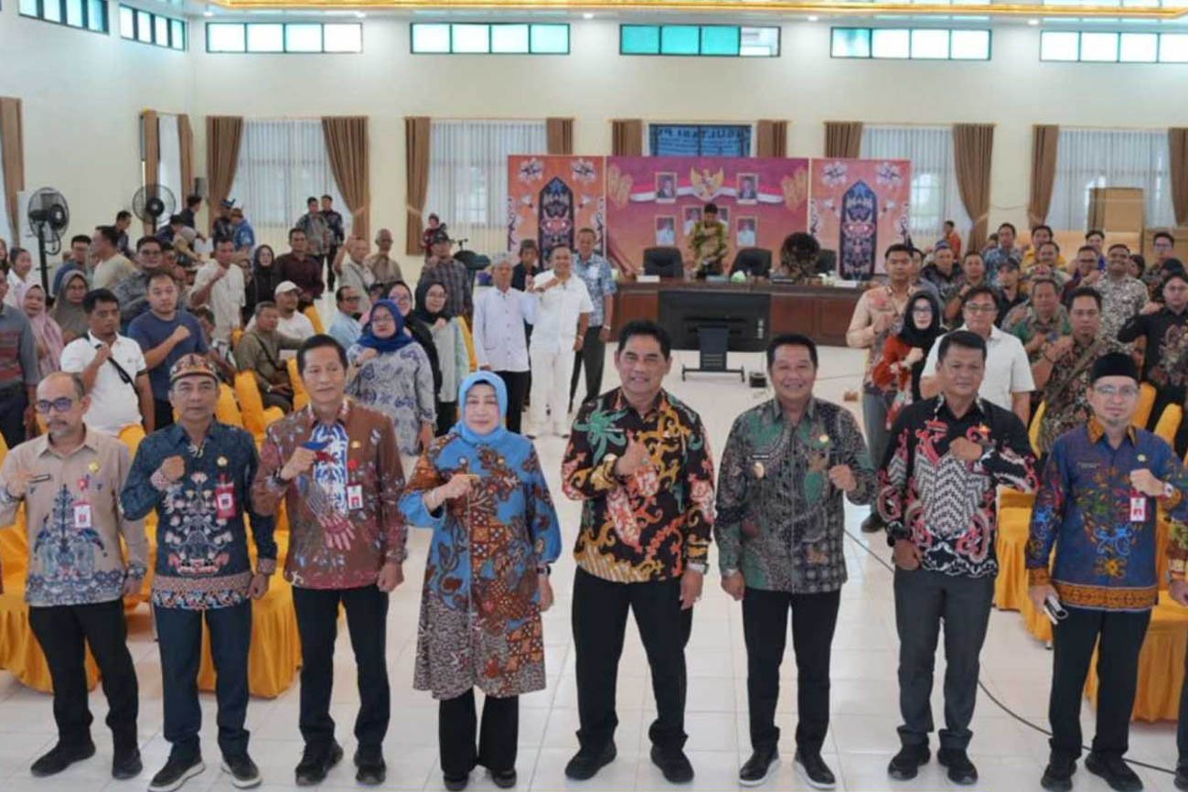 Pemkab Barito Utara Laksanakan Konsultasi Publik Pelebaran Jalan Dalam Kota Muara Teweh