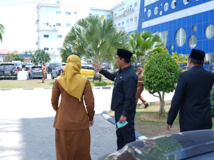 Pantau Progres RSUD Muara Teweh, Bupati Shalahuddin: Jangan Sampai Masyarakat Menunggu Terlalu Lama